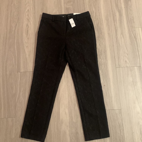 NWT everyday ankle pant in black lace. - Picture 6 of 6